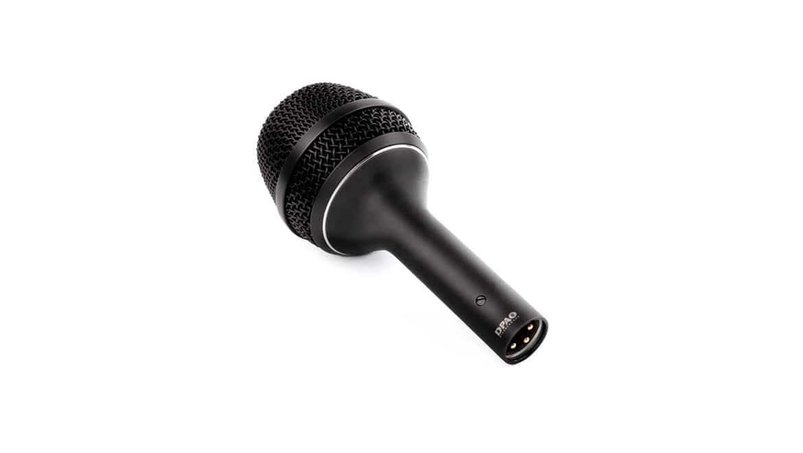 The 4055 mic offers a linear frequency response delivers a natural and well-defined sound.